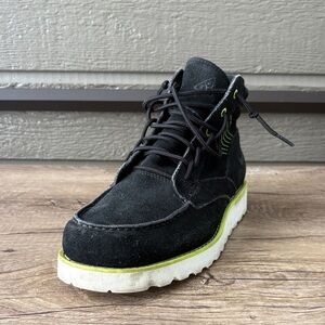 Nike Black and Green Men's Boots